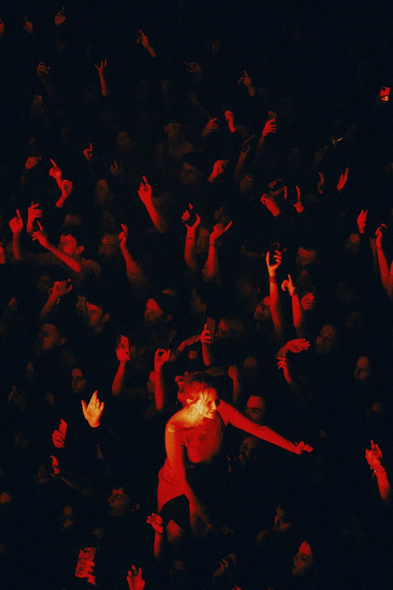 InhalerDublin's tweet photo. Leeds. Thank you for one of the best welcomes we’ve ever had. And for the love you showed our new songs. 
Manchester tonight. https://t.co/L4ymc1BrAI