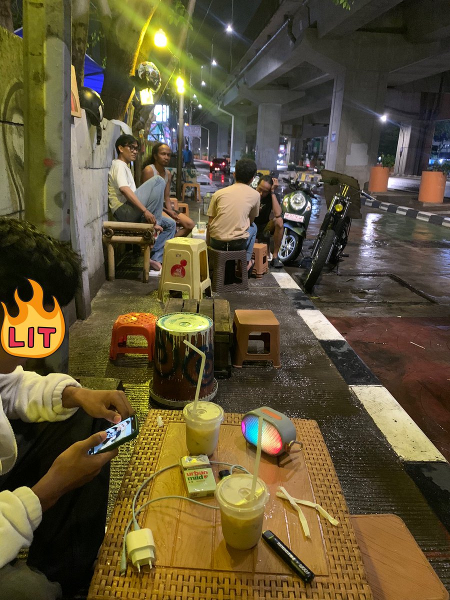 ~always_alone^ tweet media