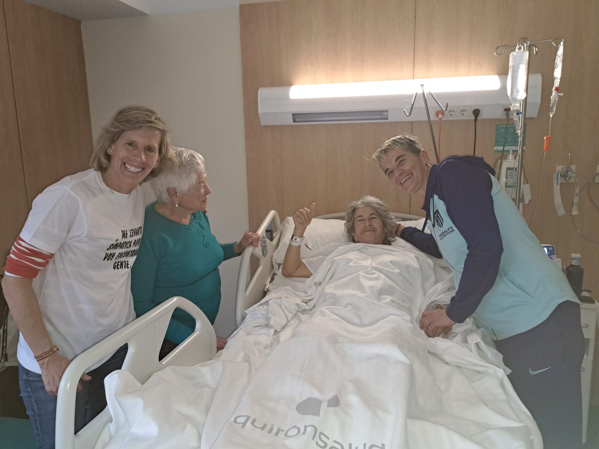 Hoy hace  un año  que tuve que enfrentarme a la batalla más importante: luchar por mi vida!!
"Bicho" te voy ganando por goleada 💪!!
Gracias a tod@s por el amor que me dais cada día; ha sido una de mis mejores armas!🥰
Mujer nunca te rindas!
#AnteElCancerMuevete
#ElDeporteEsVida