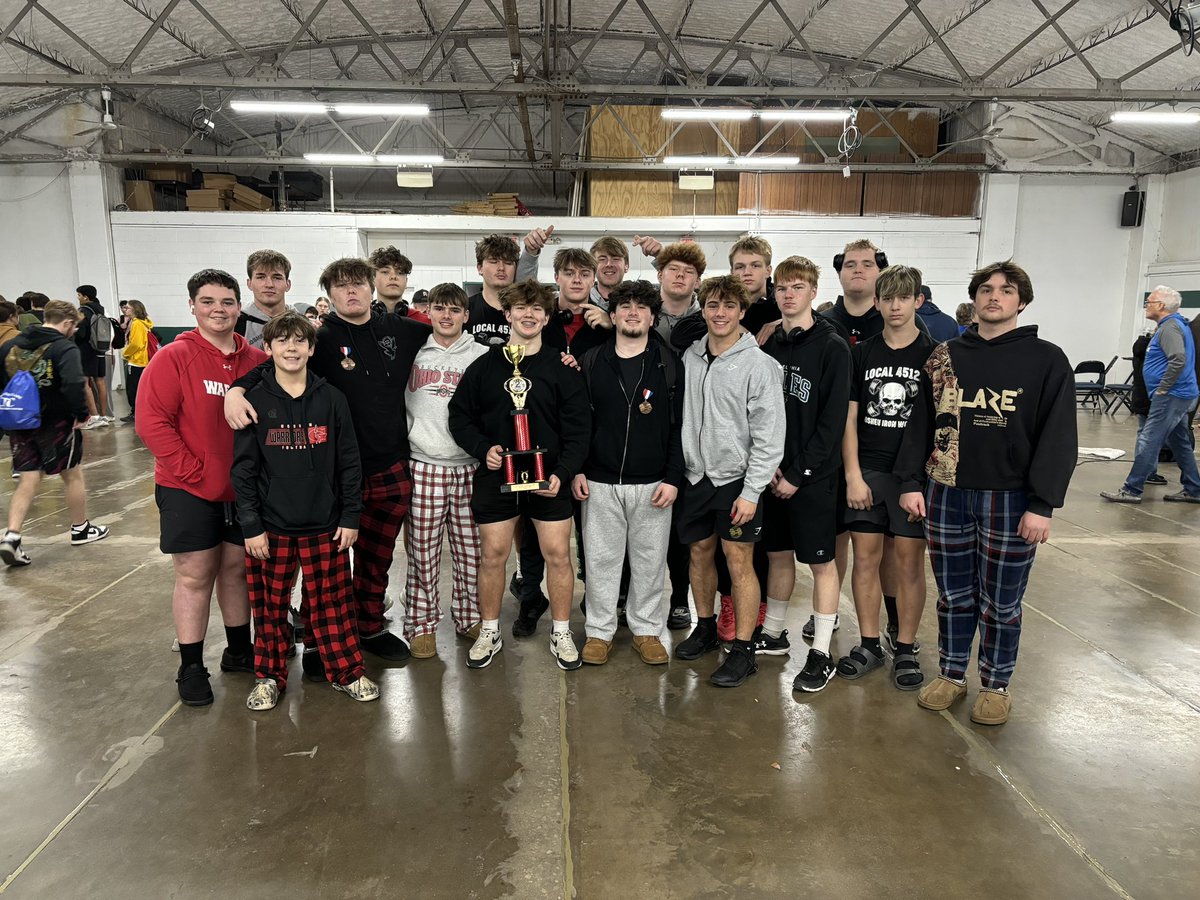 Shane Elkin (@shaneelkin48) on Twitter photo The boys powerlifting team finished 2nd out of 8 teams at the Northeastern High School Powerlifting Meet. Big things are happening in Goshen, OH!
#GoshenIronWorks #Jacked
<a href="/GoshenLocal/">Goshen Local Schools</a> <a href="/GoshenWarriors/">Goshen High School</a> <a href="/Goshen_Athletic/">Goshen Warrior Athletics</a> The boys powerlifting team finished 2nd out of 8 teams at the Northeastern High School Powerlifting Meet. Big things are happening in Goshen, OH!
#GoshenIronWorks #Jacked
<a href="/GoshenLocal/">Goshen Local Schools</a> <a href="/GoshenWarriors/">Goshen High School</a> <a href="/Goshen_Athletic/">Goshen Warrior Athletics</a>