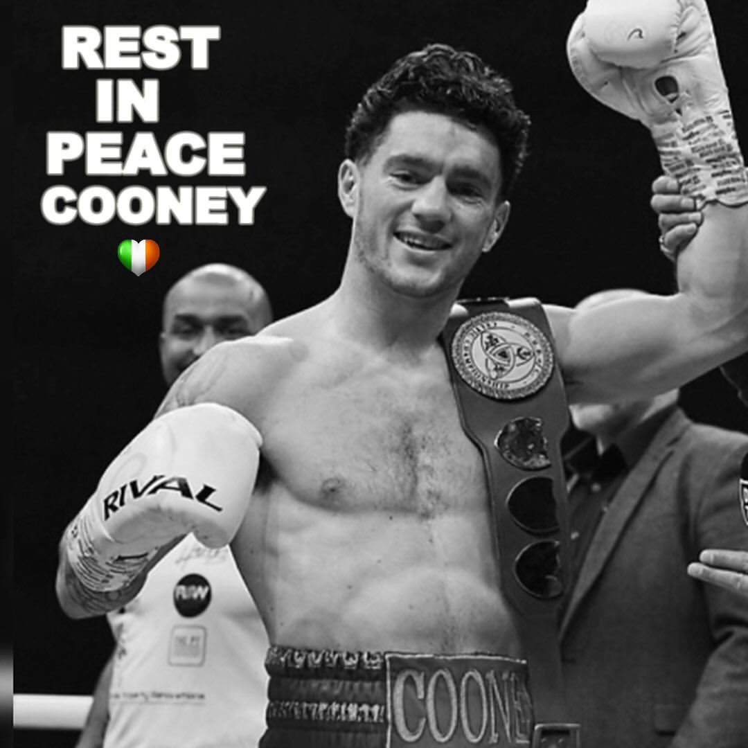 fightclub247's tweet image. It really does break my heart to write this, but unfortunately, John Cooney has sadly lost his life after suffering a bleed on the brain in his Celtic super-featherweight title defence last Saturday.