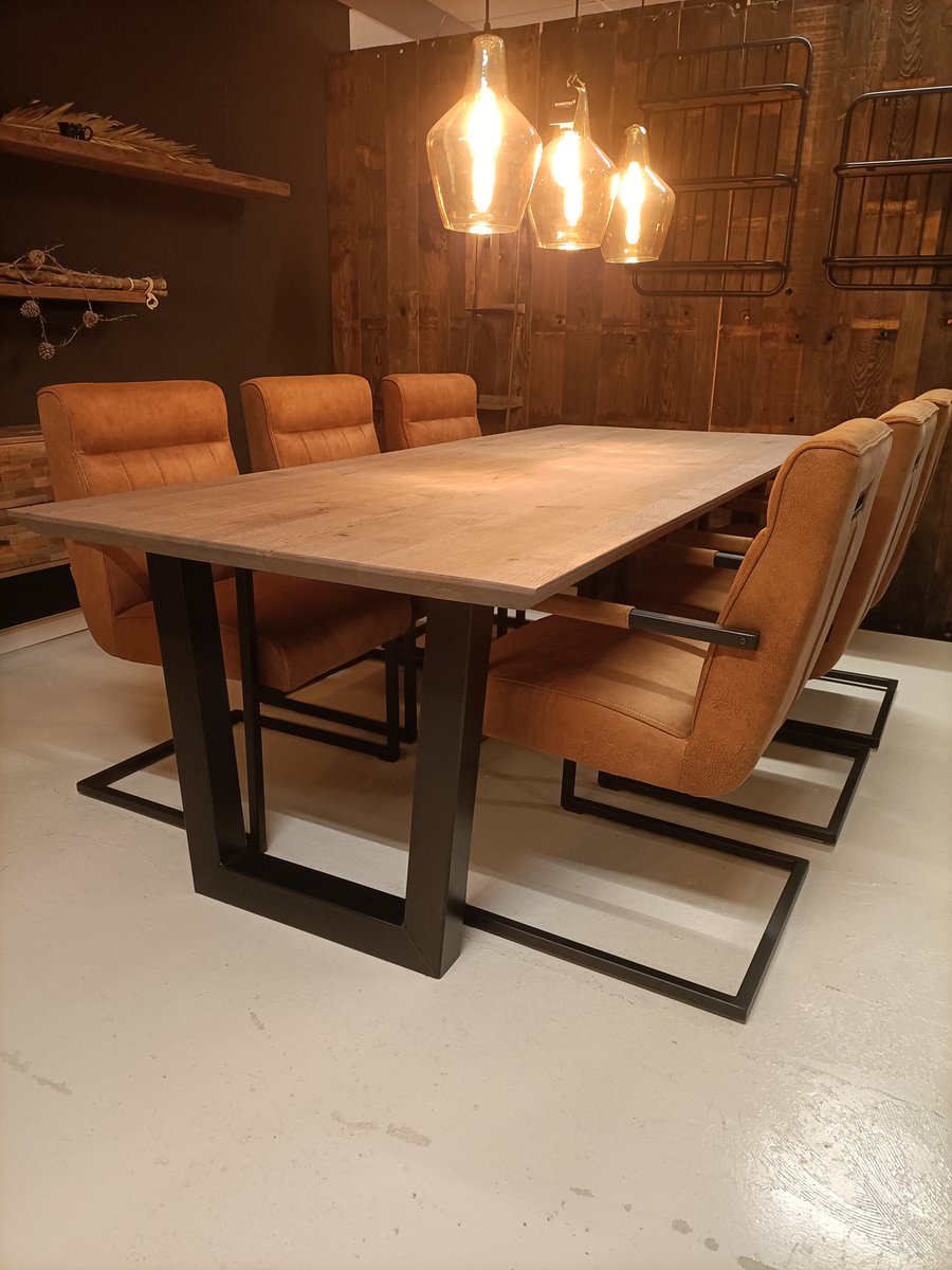 BankstelPlus's tweet photo. 𝗢𝗣𝗥𝗨𝗜𝗠𝗜𝗡𝗚!!🔥

Eettafel 912 van Koopmans
Eiken KM020 A-kwaliteit
240 x 100 x 4 cm opdik
Poot 922 zwart

𝗩𝗮𝗻 €𝟭𝟯𝟯𝟲,-
𝗡𝘂 𝘃𝗼𝗼𝗿 €𝟴𝟵𝟵,-

Zorg dat je er snel bij bent! WEG=PECH! https://t.co/hsYsRF4R6i