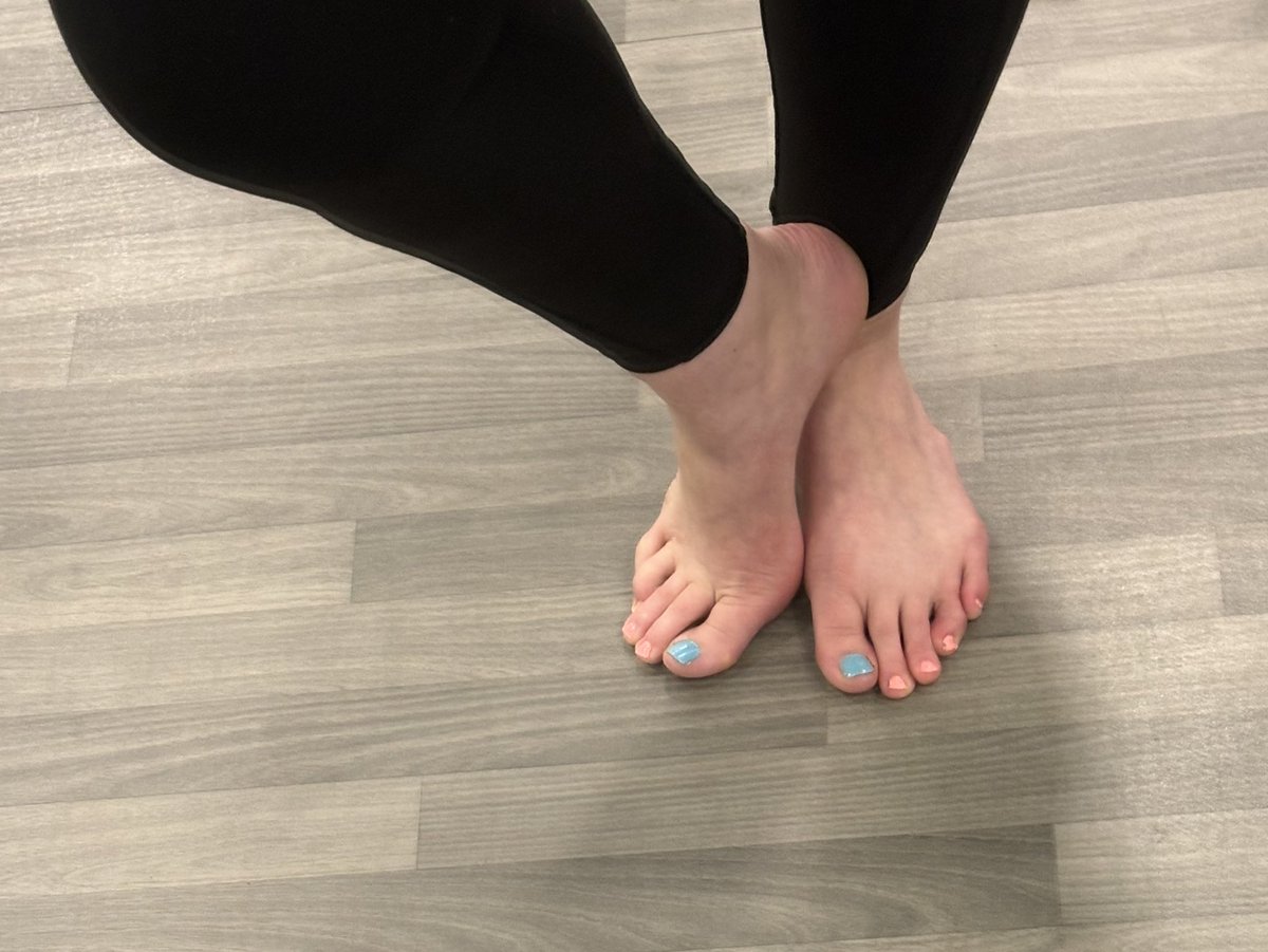 ArchQueen Size 12 👣 tweet media