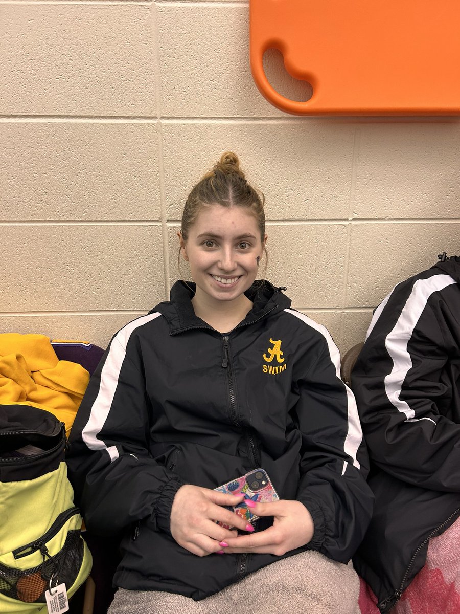 AngolaSwimming's tweet image. 2025 Girls Sectional Finals

50 Yard Freestyle

Ella Sears placed 2nd with a School Record and State Qualifying time of 23.55!

Lucy James placed 13th!

#APride @IHSAA1 @SteveLantz1