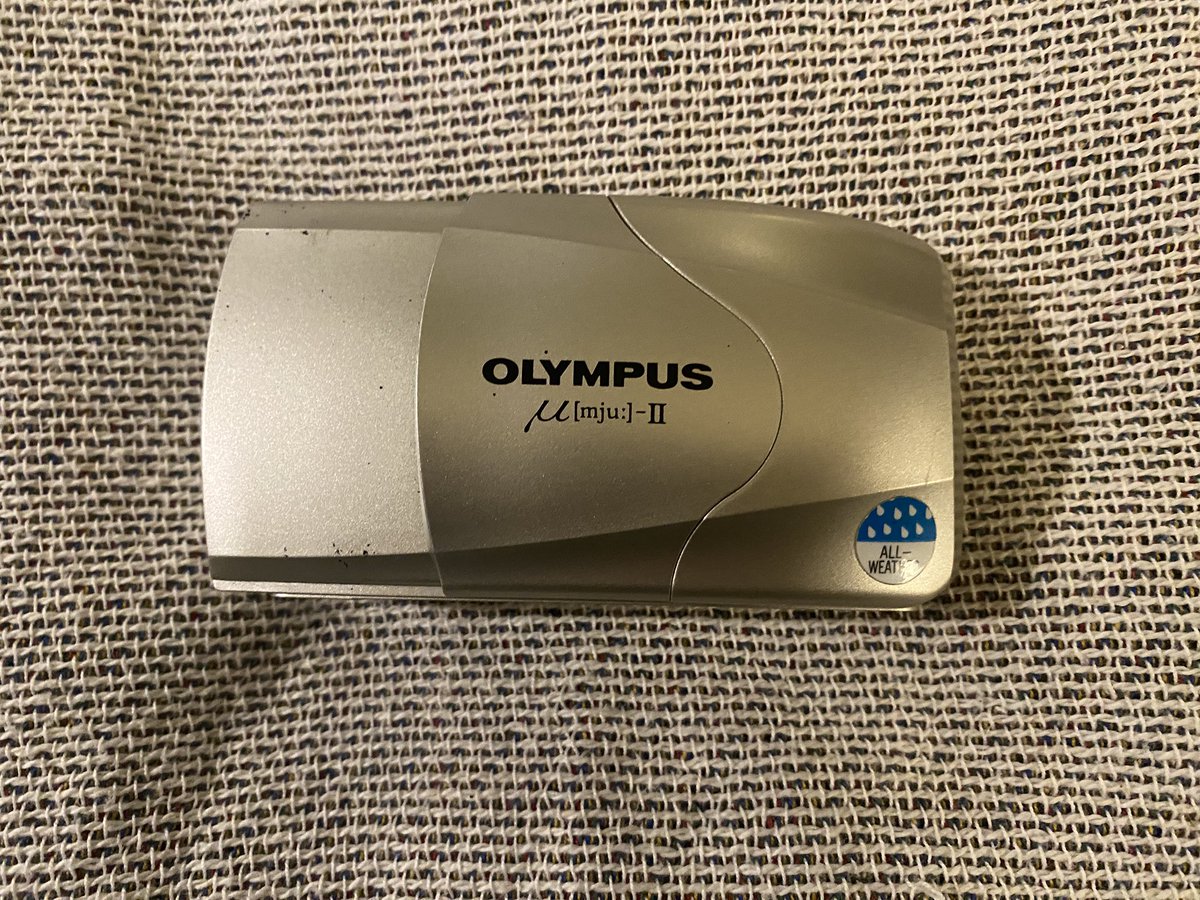 Sven804's tweet photo. Bargain of the Year
Got an Olympus MJU ii for £3 from a Charity Shop in Llandudno today.
#camera #olympusmjuii #cameracollector #cameracollection #cameragear #compactcamera https://t.co/4MexMdz5eW