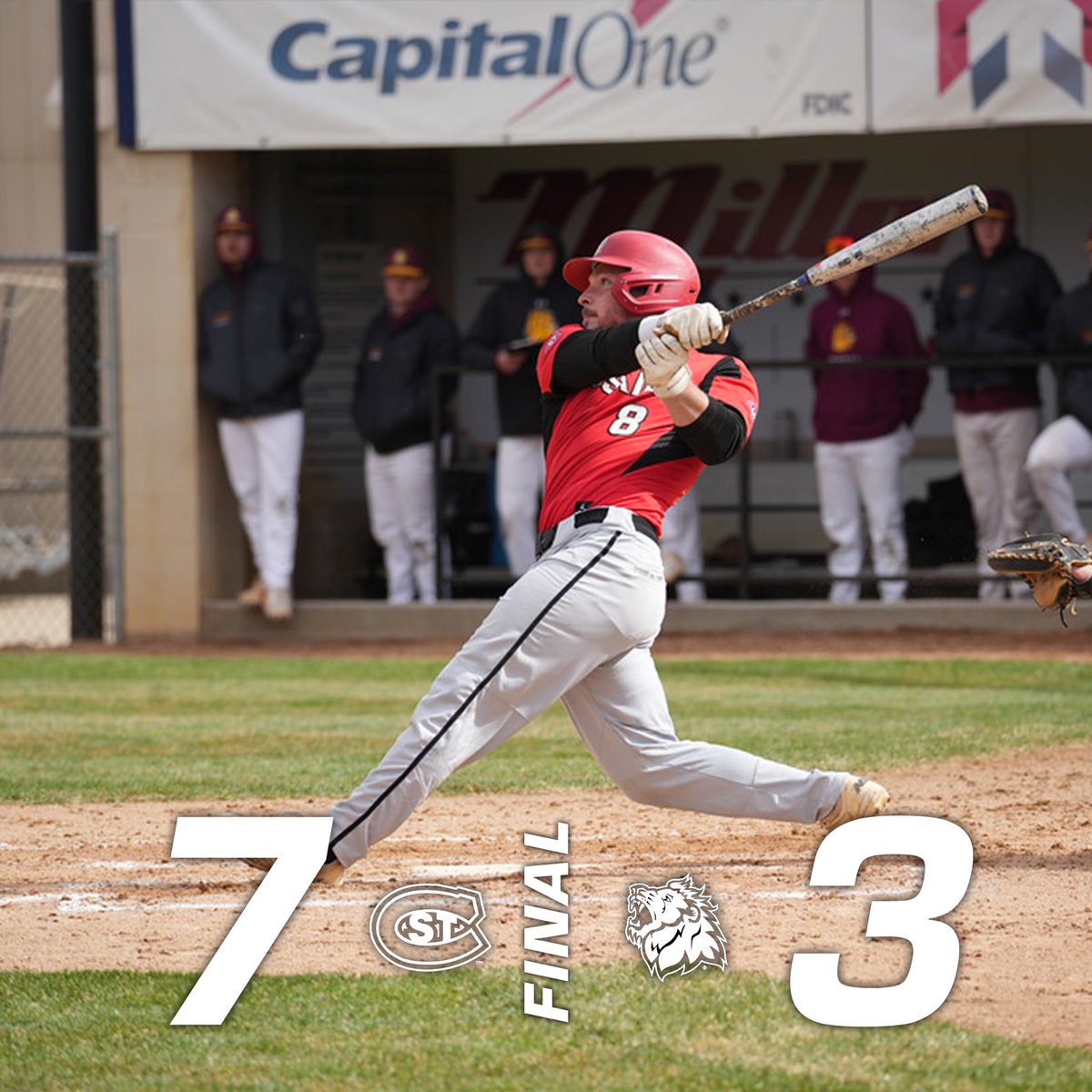 First win on the season! Huskies defeat #11 Missouri Southern 7-3. 

Blaine Guthrie: 2-4, HR, 2B, 2 RBI
Ethan Navratil: 1-5, HR, 2 RBI
Eric Bello: 3-5, 3B, RBI
Brady Nelson: 3.2 IP, 2 H, 0 R, 2 K
Frankie Volkers: 2.0 IP, 0 H, 0 R, 3 K

#Huskyland ⚾️
