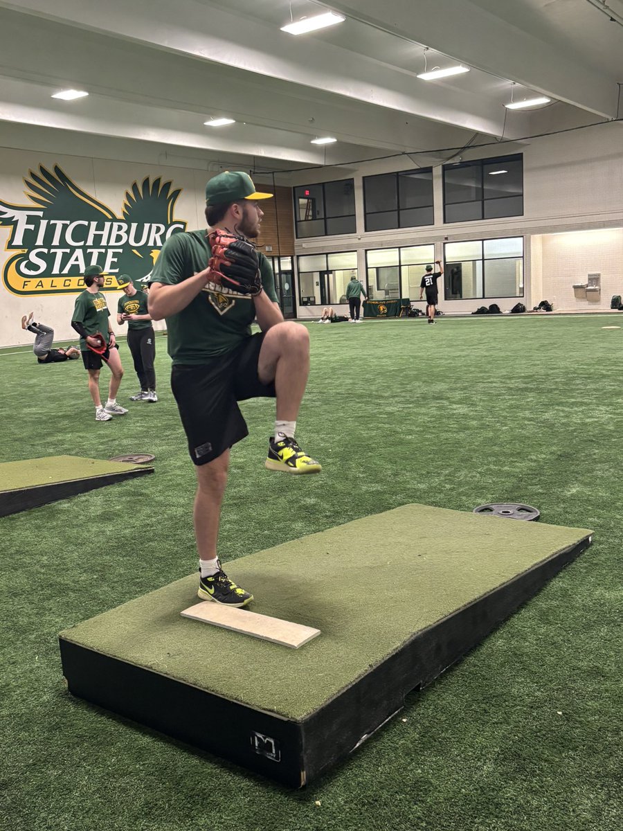 FSU Falcons Baseball tweet media