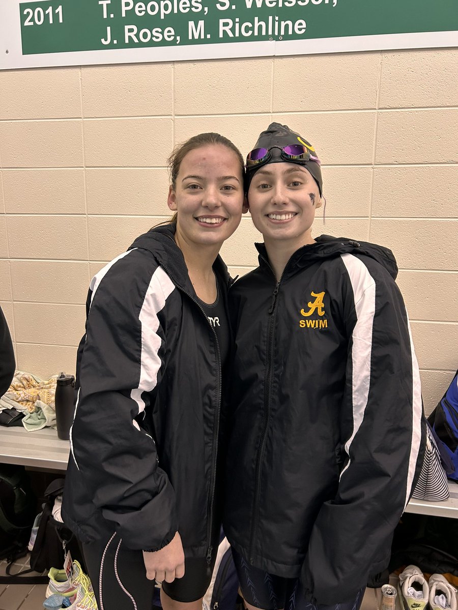 AngolaSwimming's tweet image. 2025 Girls Sectional Finals

100 Yard Freestyle

Cayleigh Blue finished 9th!

Lucy James finished 15th!

#APride @IHSAA1 @SteveLantz1
