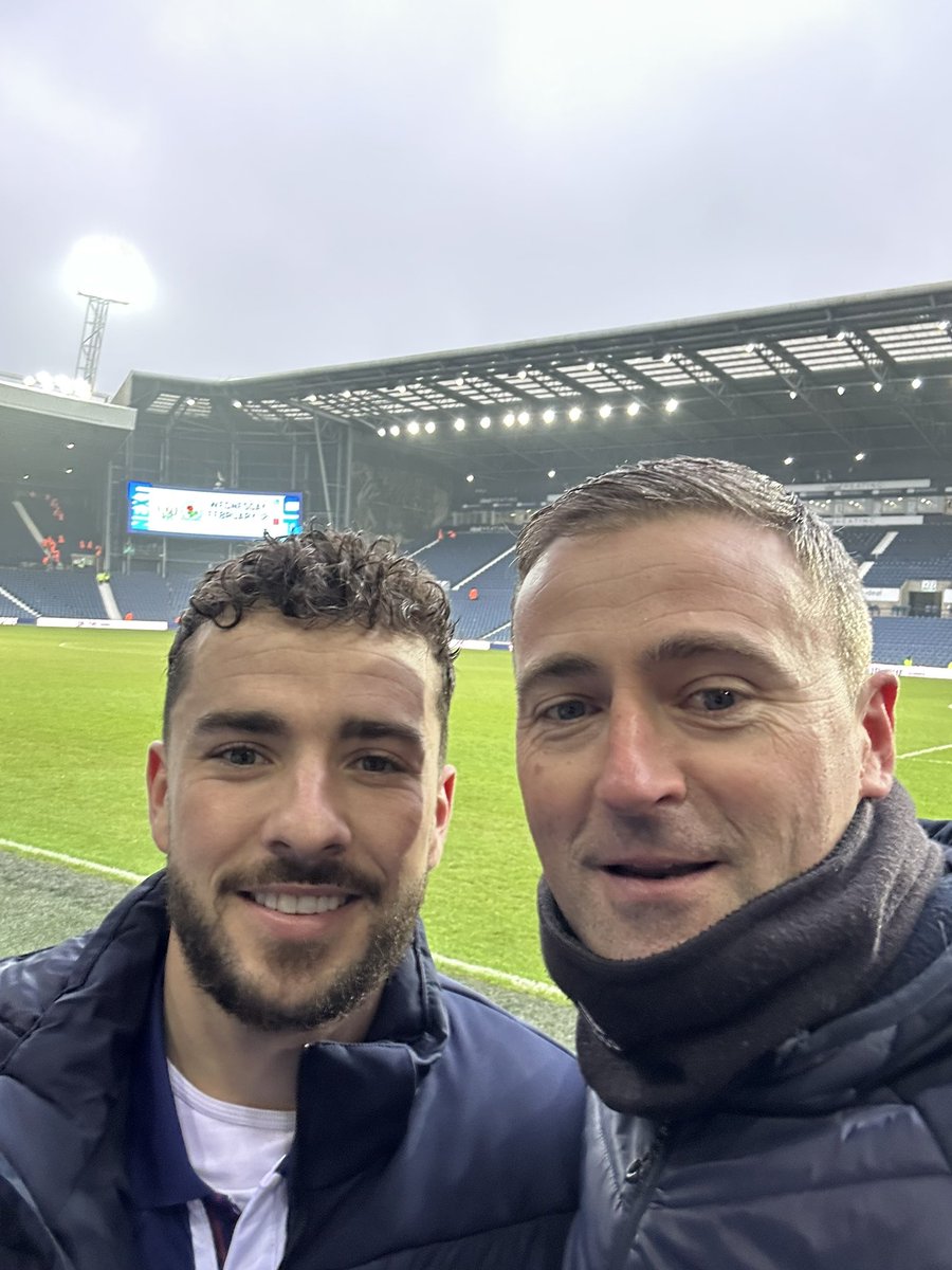 paulmc_laughlin's tweet photo. Thanks to @jackosmyth1, @mikeyjohnston10 &amp; all @WBA for looking after our @ArdeeCeltic U12 team today, memories made forever ⚽️⚽️⚽️ https://t.co/o37Bxjf1Zo