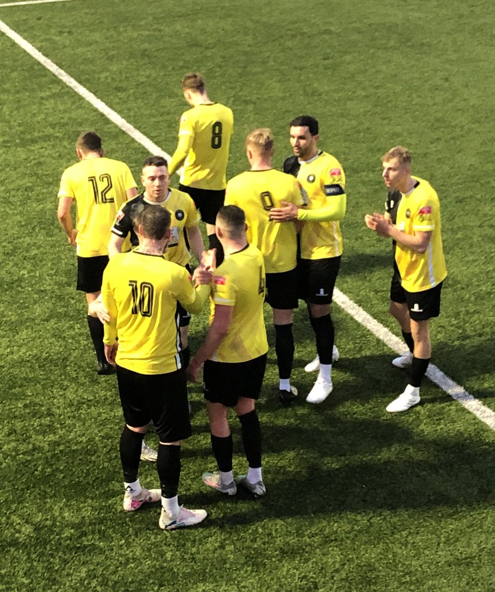 Pleasure catching up with <a href="/BenGrist_/">Ben Grist</a> today at Worksop vs Ashton.

Two games.
Two wins.
Two clean-sheets.

Perfect start to his loan.

Graft, determination and commitment evident in abundance as Worksop played for over an hour with 10 men and dug in superbly to get the points. 💪🏻