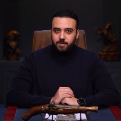 اخونا الكبير و صاحبنا الحبيب <a href="/Elwa3y_nour/">Mohamed Nour</a>
الي بتويتة صفيرة علي X اربك الداخل الاسـ ـرائيلي
و عرفكم ان هما خيش و اش كلمة توديهم و كلمة تجبهم
ربنا يحفظك يا ابن بلدي انت و اي واحد وطني بيدافع عن ارض مصر