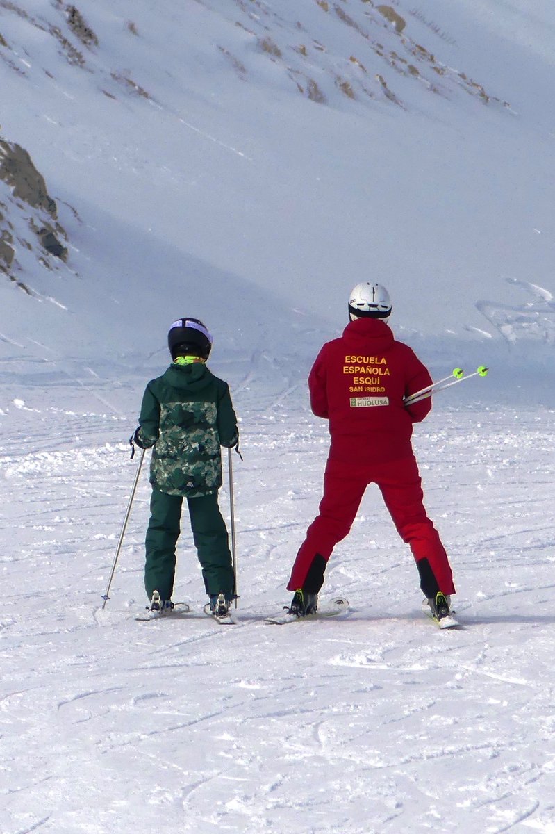 sanisidronieve's tweet image. Otro día bueno de esquí en #SanIsidroOficial ❄️
@diputacionleon @Atudem_es 
#AltoPorma #PueblaDeLillo #Valdelugueros  Nos vemos en pistas !