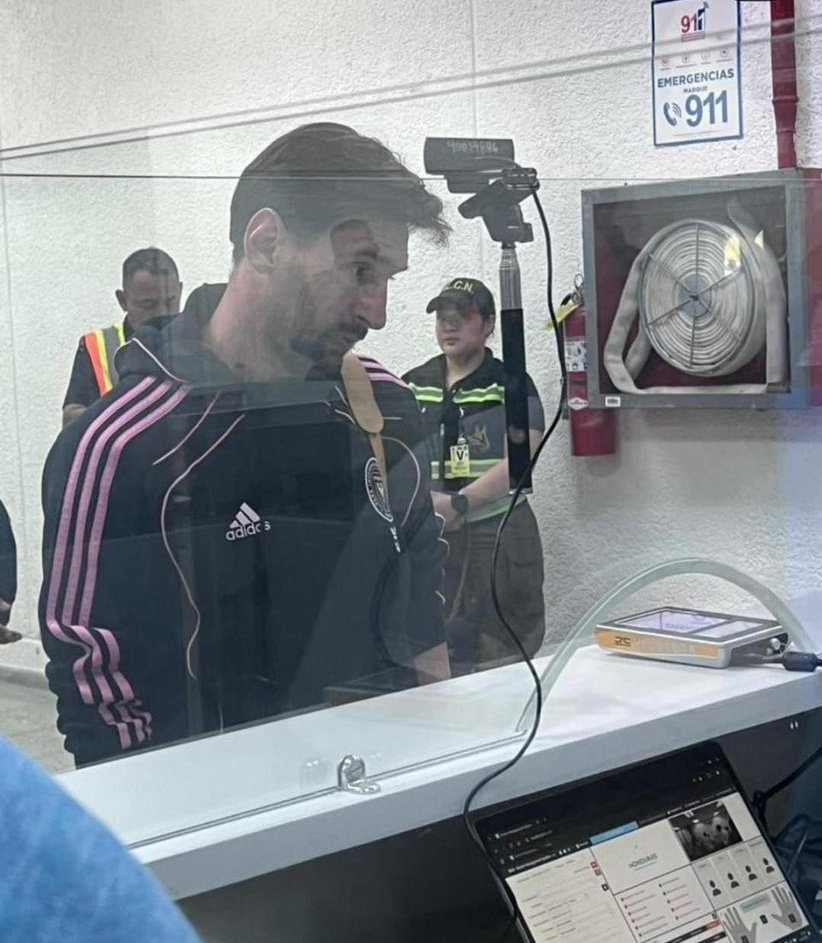 tdtvhn's tweet photo. -¿Motivo de la visita? 

-Messi: "Fulbo, baleadas y pollo chuco". https://t.co/bn8o3oiuuF