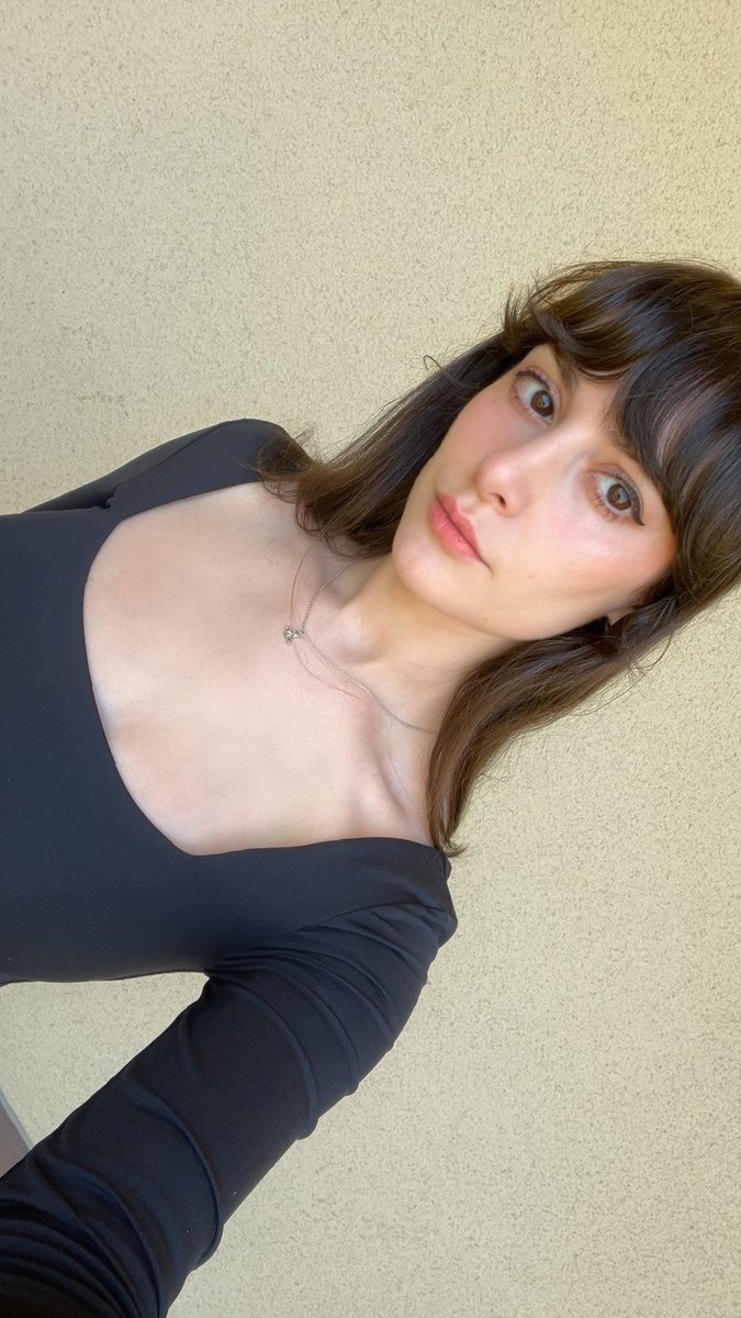 alli 🍰🍓 tweet media