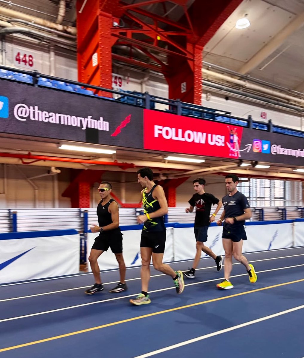 CoqueTrejo's tweet photo. ¡RÉCORD MUNDIAL🌎 para el marchista mexicano Ever Palma🇲🇽! 

Medalla de Oro🥇 para el mexicano quien caminó la milla con tiempo de ⏱️5:24.50🔥 en los Millrose Games 2025👟 en Nueva York🇺🇸 @EverPalmaO https://t.co/EHiUcF8sZv