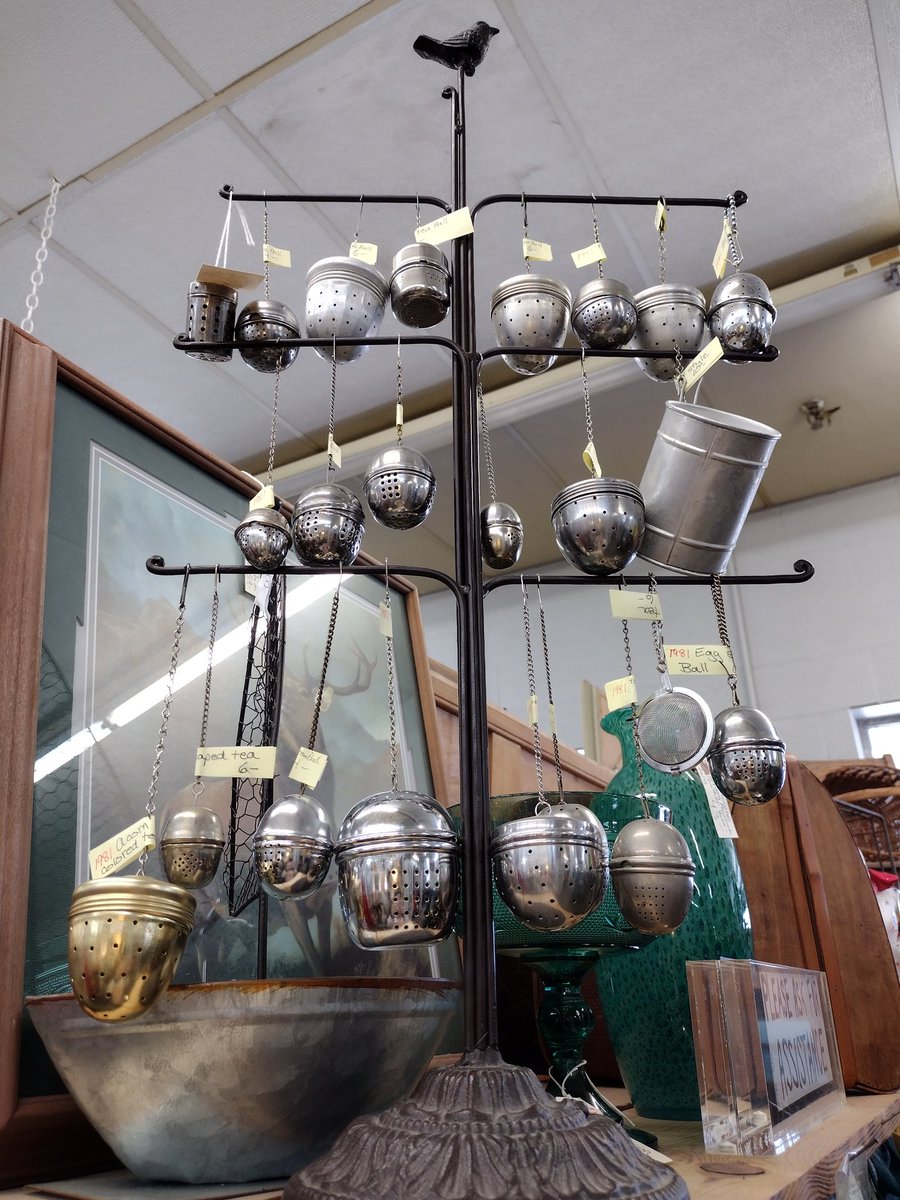 DannyFantod's tweet image. Tea balls #Vintage #Pickers