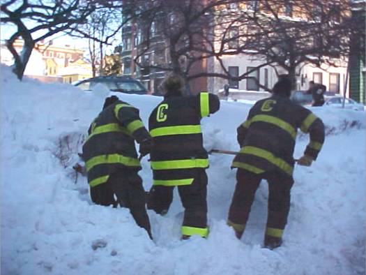 CambridgeMAFire's tweet photo. Adopt a Hydrant! 
There may be some snow in our forecast for tonight. If you can safely do it, consider helping your Firefighters by "adopting" a neighborhood hydrant to shovel out after the snow storm. 
Go to the link: https://t.co/SDOF1kiOzB https://t.co/GXK3Z02tBx