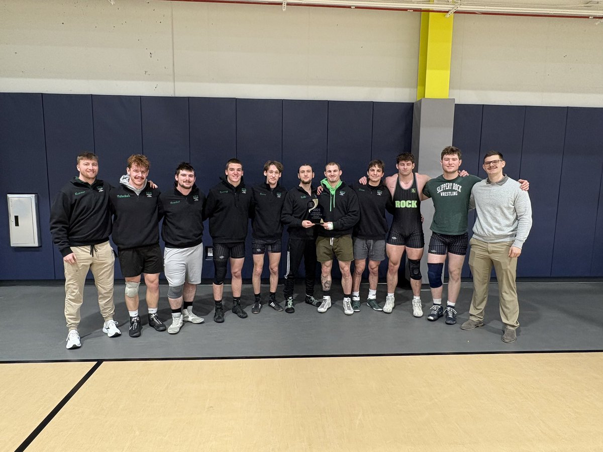 SRU Wrestling Club tweet media