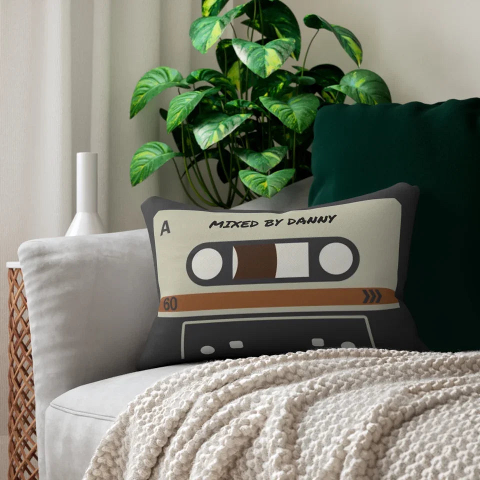 AnimiCausa's tweet photo. Personalized Cassette Tape Pillow 
https://t.co/TT5qedqvbL 

#personalizedgifts
#personalized
#custommade
#customizedgifts https://t.co/nLWytlhmdV