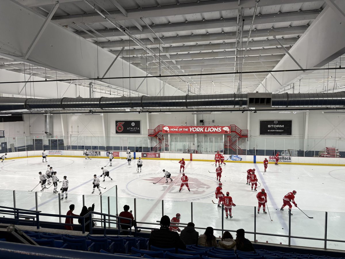 Warm ups are underway here in Canlan as the York Lions prepare to battle the Carleton Ravens🦁

A pride game, 3:15 puck drop for the Eastern division to battle it out. 

Catch <a href="/griffinporter97/">Griffin Porter</a> and I here:

oua.tv/watch/2130