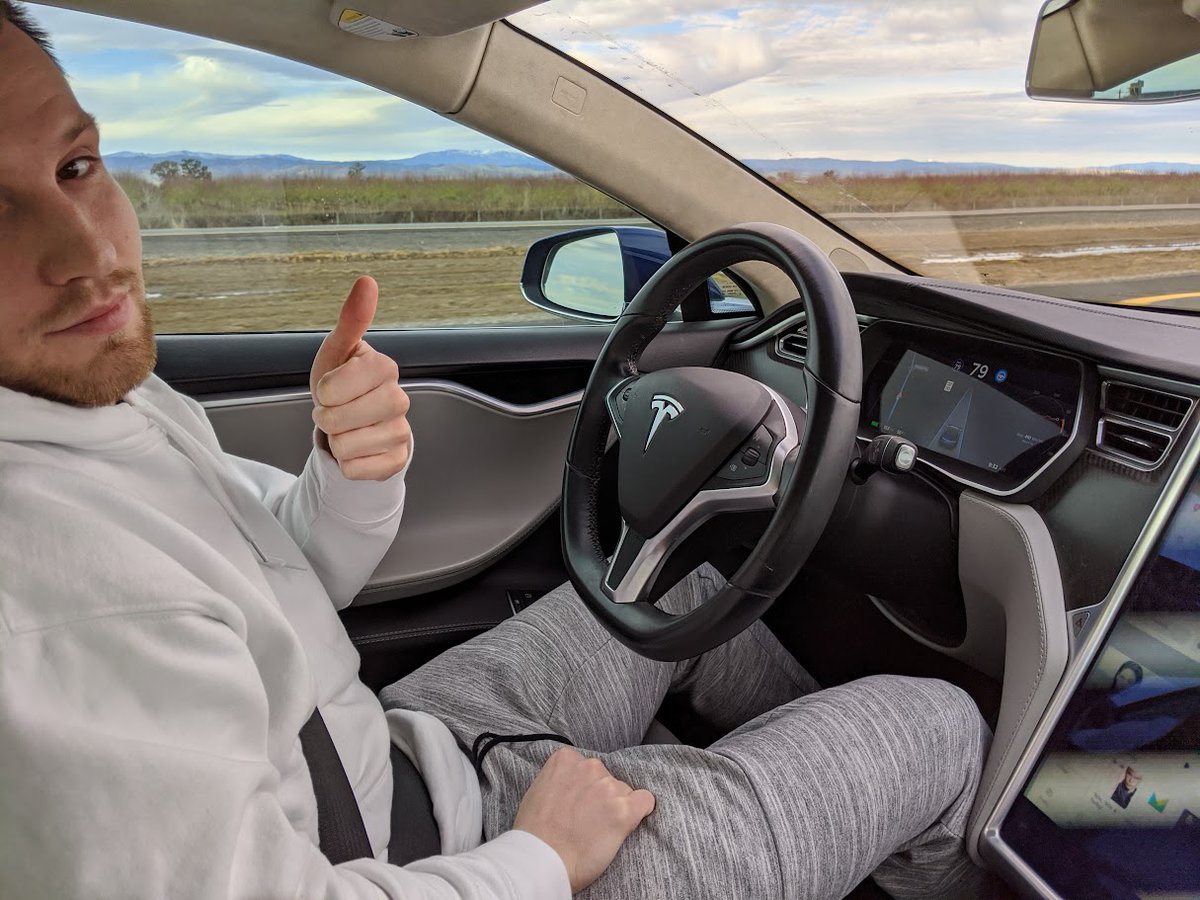 CheapTeslas tweet media