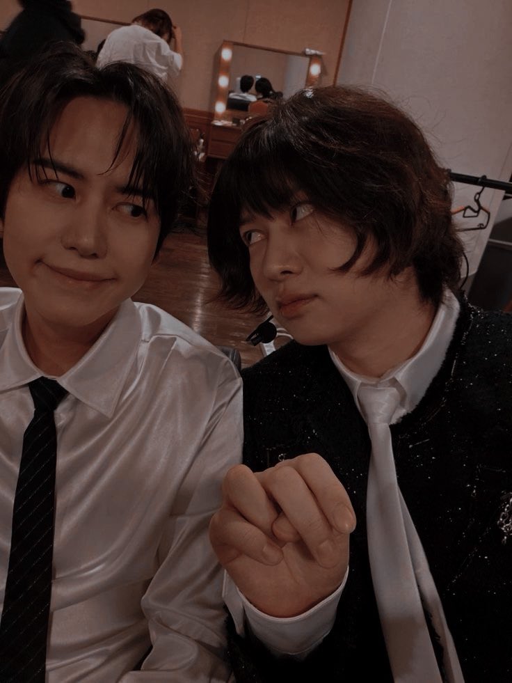 wafdtgw80's tweet image. late #ELFSelcaDay

had to improvise LMAAO