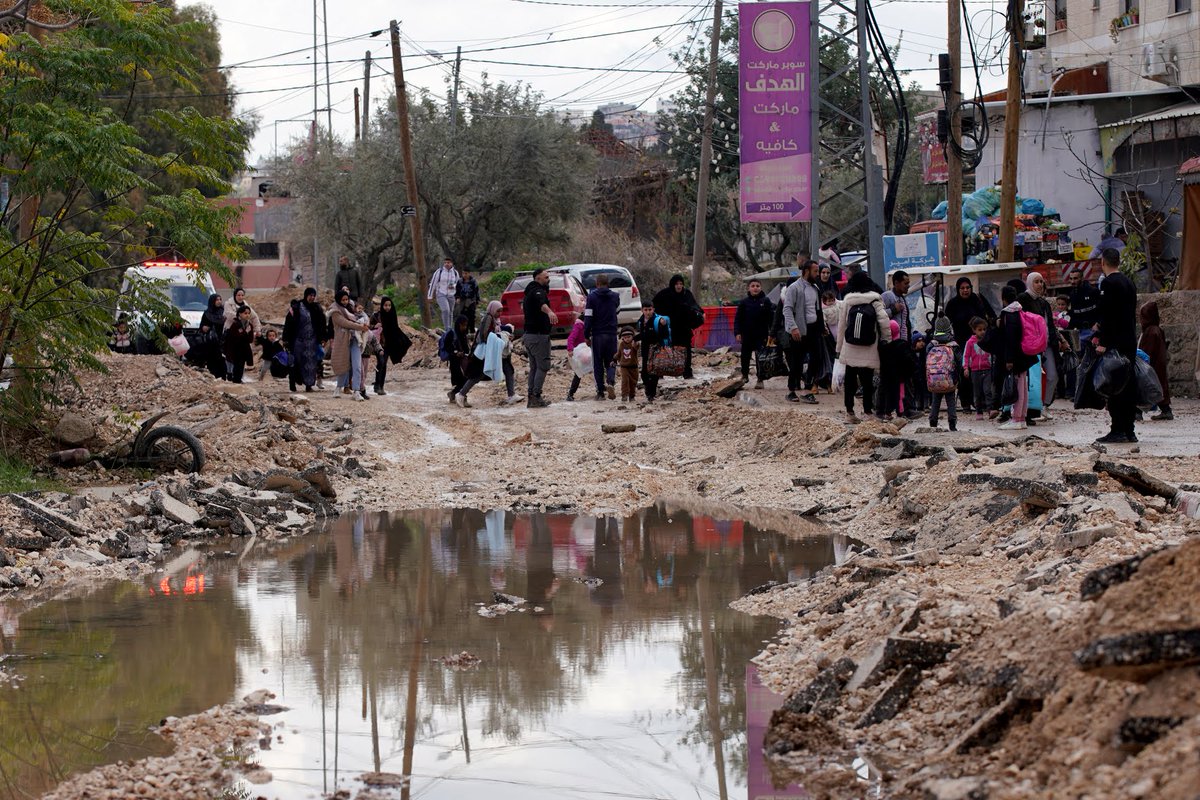 Jaradat2025's tweet photo. Since the start of the Israeli military operation "#IronWall" in the northern West Bank, the #terrorist IOF has displaced about 29,000 Palestinians from the town of #Tamoun and the camps of #Jenin, #NourShams, #Tulkarm, and #AlFaraa. https://t.co/fHPmvodu6g