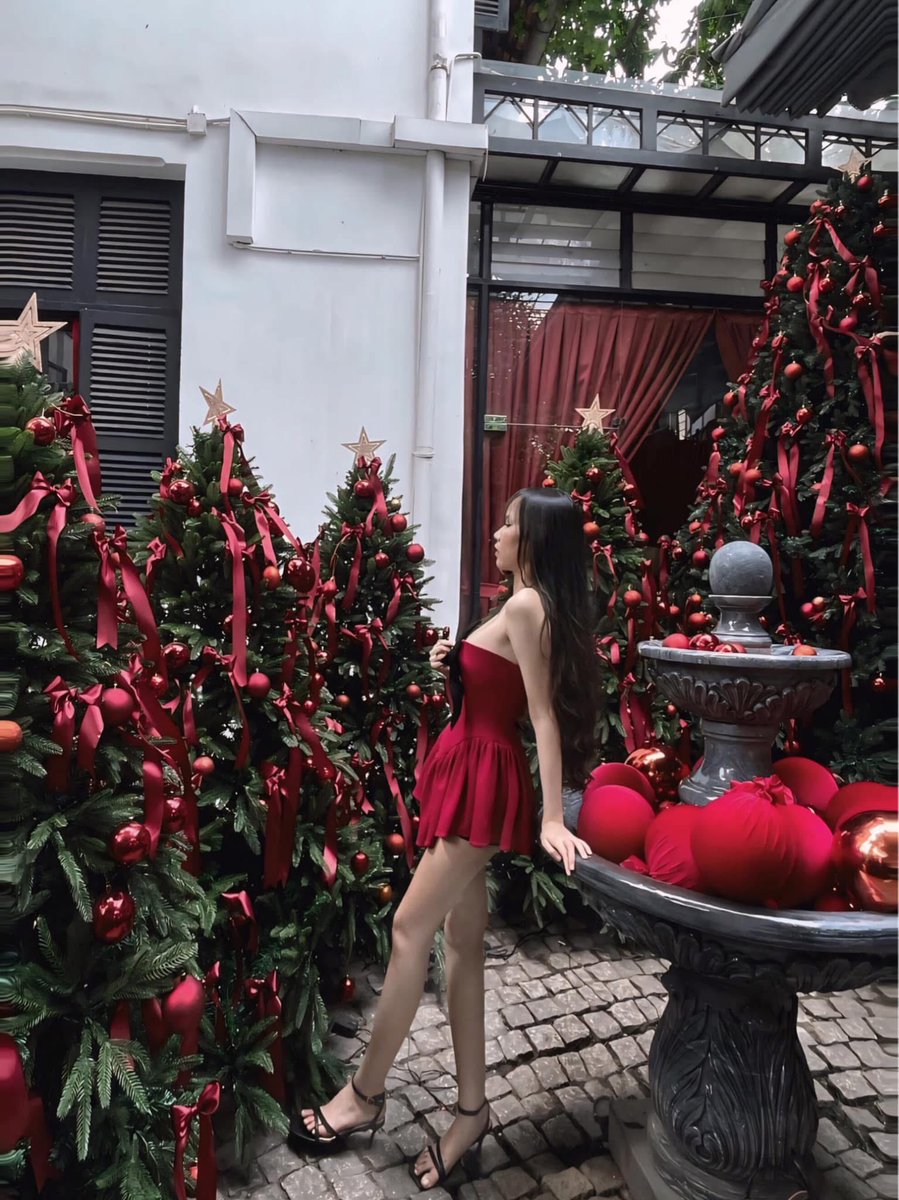 chichigon06's tweet photo. Noel muộn❄🎁🎅🎄☃ https://t.co/5tuiwzvrJD