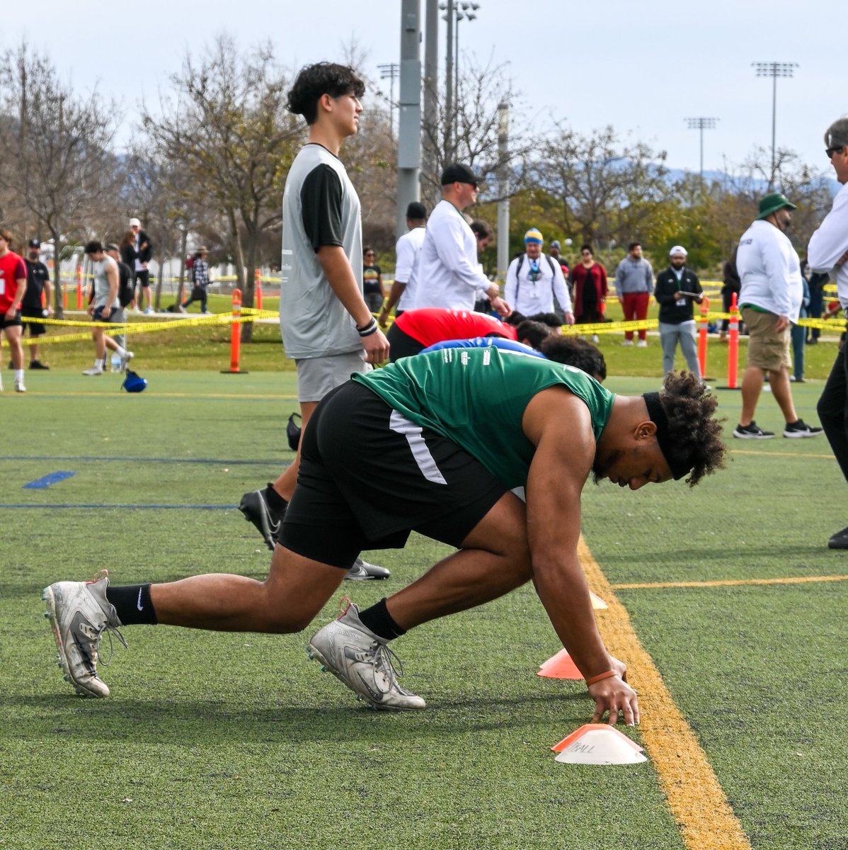 CA_Showcase's tweet photo. Attention graduating seniors &amp; CC student-athletes! 🎓 We're <2 WEEKS from the #CA_Showcase⁠.
⁠
🏈 February 22, 2025⁠
🏈 Great Park in Irvine⁠ 
⁠
Show up, show out for FREE – register today! https://t.co/BklhL6pBj0 

#CAShowcase2025 https://t.co/i2o4z9XanZ