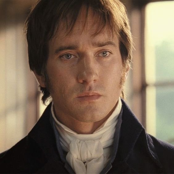 sontse___'s tweet image. this is so fucking funny. yes widely known as unconventionally attractive #matthewmacfadyen ….?? the fact that it’s about him as DARCY …laughter