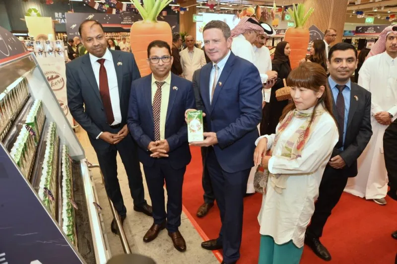GulfTimes_QATAR's tweet photo. Leading regional retailer LuLu Group has launched ‘Explore Australia’, in cooperation with #Austrade, the commercial division of the Australian embassy, offering a wide range of products at discounted prices. @LuLuHyperQA @AusAmbQatar
https://t.co/uAqbzMvxq6 https://t.co/t7yAUqO7fU