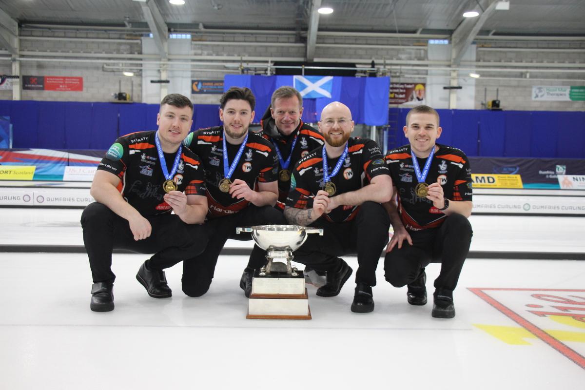 "It wasn’t just in Scotland people were talking about this game, they were talking about it around the world," skip <a href="/Rossay98/">Ross Whyte</a> after <a href="/Team_Whyte/">Team Whyte</a>  defend their <a href="/scottishcurling/">Scottish Curling</a>  champs title <a href="/dumfriesicebowl/">Dumfries Ice Bowl</a> 
▶️britishcurling.org.uk/news/whyte-s-m…
#curling