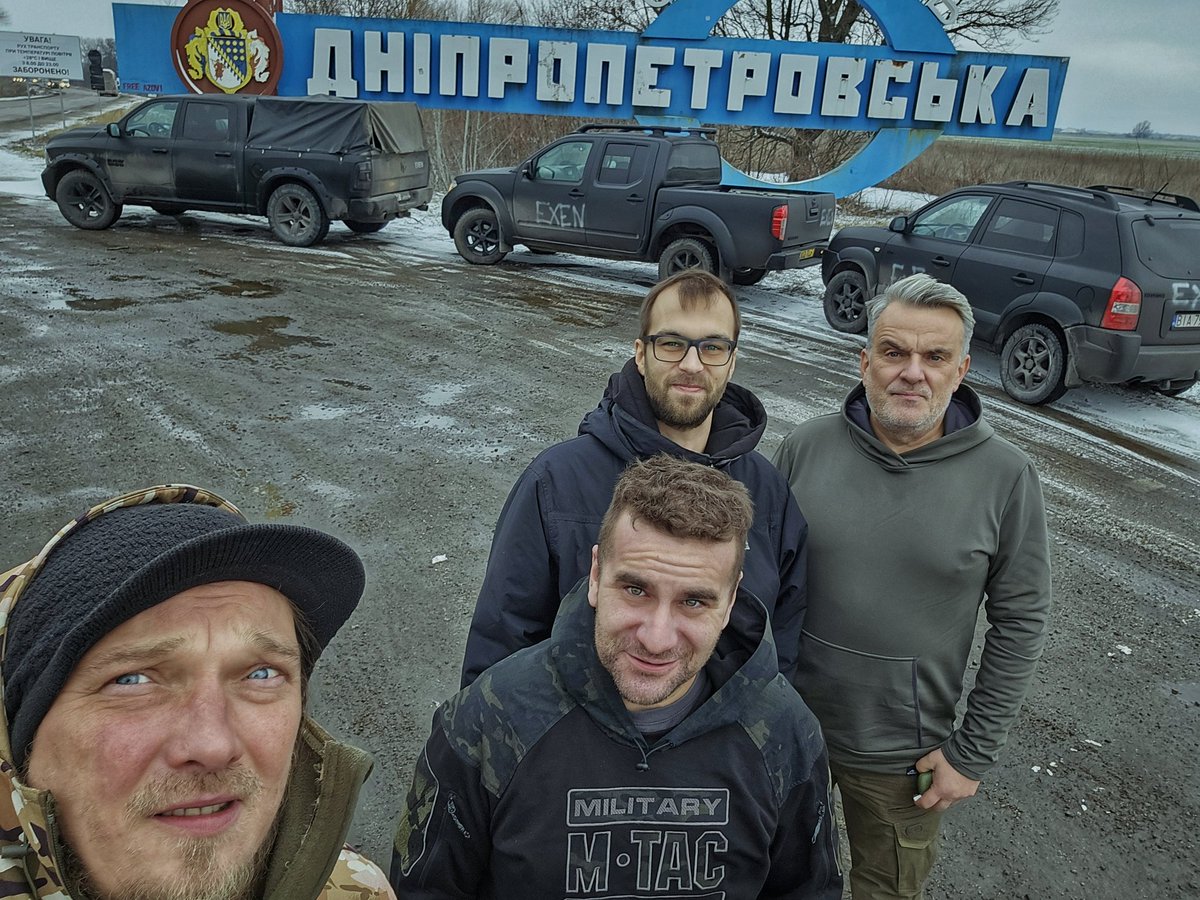 Mega ekipa do zadań specjalnych! 💪💪

Dziękuję panowie <a href="/UPopie/">Popi</a> <a href="/YoggyYogg/">Yogg</a> <a href="/JarekSkowron/">Jarek Skowron</a> 🫡

Wspierajcie nas:
pomagam.pl/4x4dlaukrainy