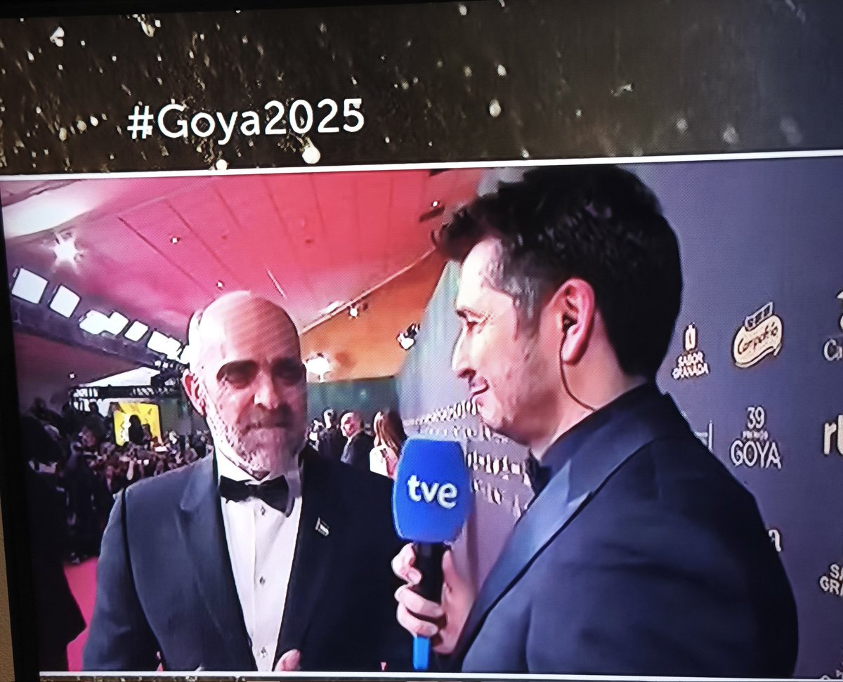 AbelPlata's tweet photo. Luis Tosar es un gran Actor.
Pero que le veamos en los Goya con la bandera de Palestina en la solapa, es de otro nivel.
Siempre comprometido con los DDHH. Gracias
#Goya2025 https://t.co/1LveVavMMY