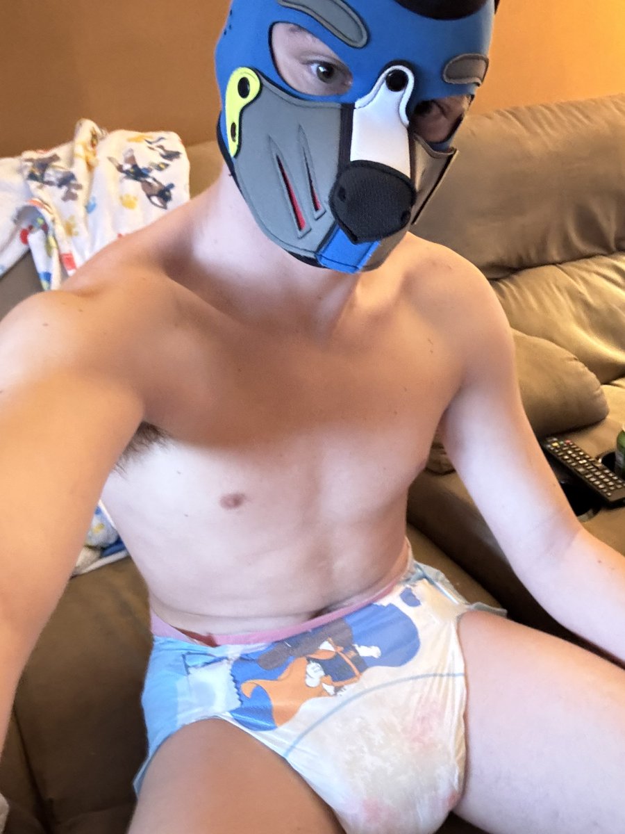 pupper_dash's tweet image. It felt amazing to be a soggy little puppy again💦. Now I need changies, any volunteers???