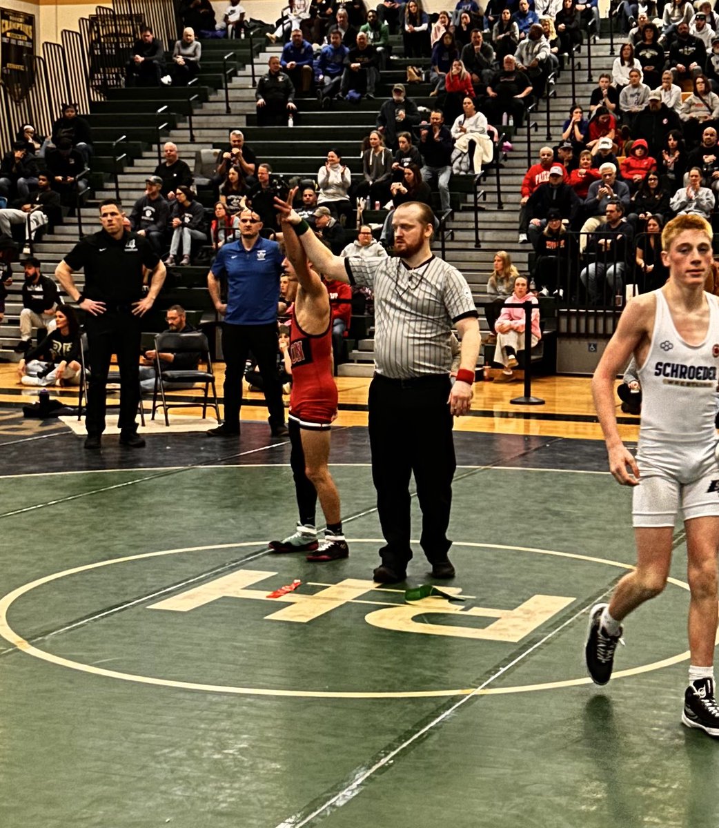 Congratulations Lukas Yeager 108 lb Section V Champion! #WeAreHilton 🤼🍎