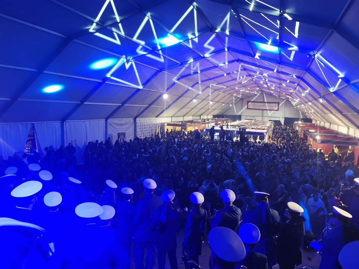 amcautivo's tweet photo. Finalizada nuestra actuación en Arriate Cofrade, no tenemos más que palabras de agradecimiento a la organización, al público y el pueblo de Arriate. 
¡GRACIAS! 

@feriacofrade https://t.co/PhH8YBjnSA