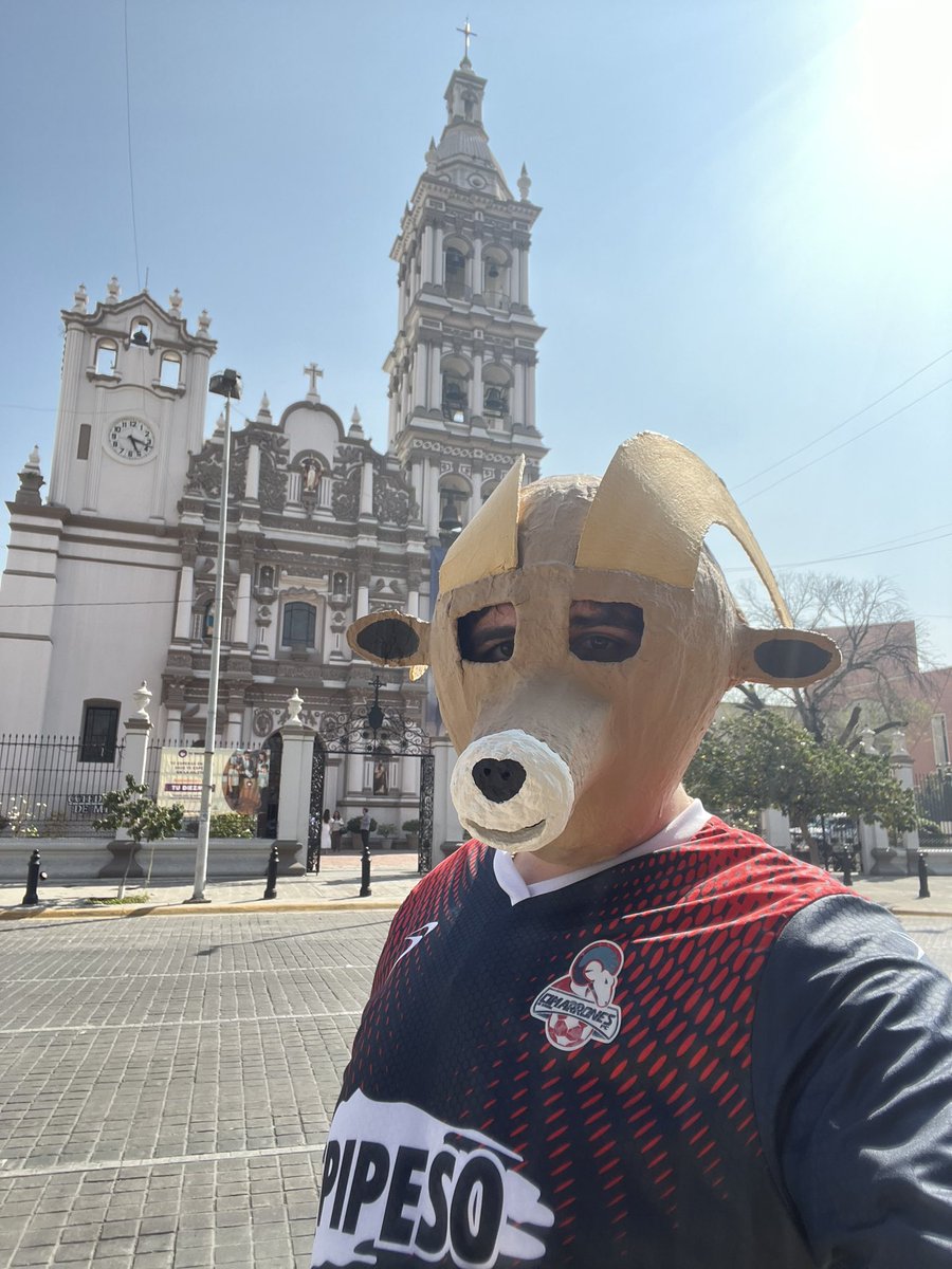DMarinMiniRon's tweet photo. ¡Mini Ron pasea por toda la Macroplaza y Parque Fundidora!🏙️🤠
#MiniRon | #AquíEstamos | #Monterrey | #MacroplazaMonterrey | #FuerzaCimarrón💪🏻🐏 https://t.co/6hwIQmhzUD
