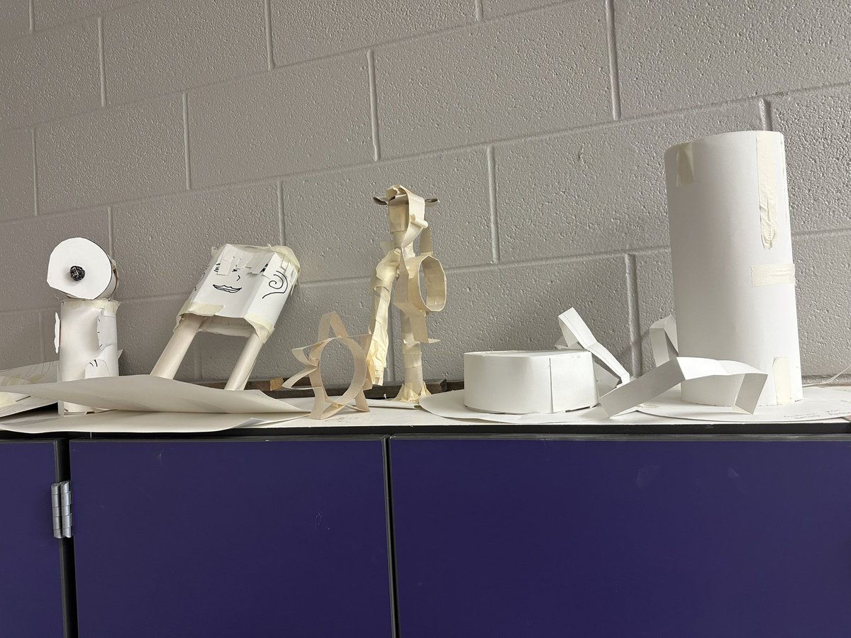 Mary Hernandez (@mchernandez10) on Twitter photo Art 1 ss collaborating on a group sculpture. <a href="/MRHSart/">MRHS Art</a> <a href="/MRHSMavericks/">Morton Ranch HS</a> Art 1 ss collaborating on a group sculpture. <a href="/MRHSart/">MRHS Art</a> <a href="/MRHSMavericks/">Morton Ranch HS</a>