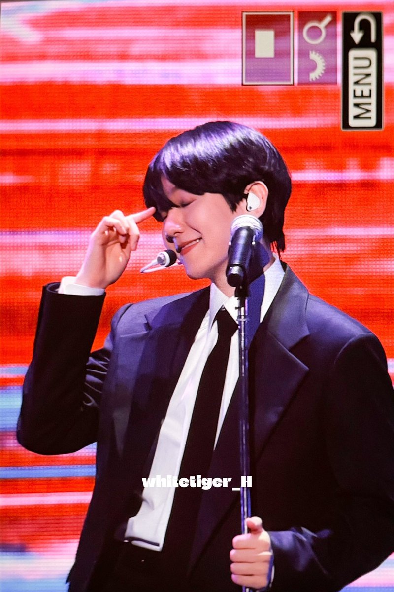bbhsource's tweet photo. these previews 😭 he’s the most beautiful human alive https://t.co/beqRD36VOX