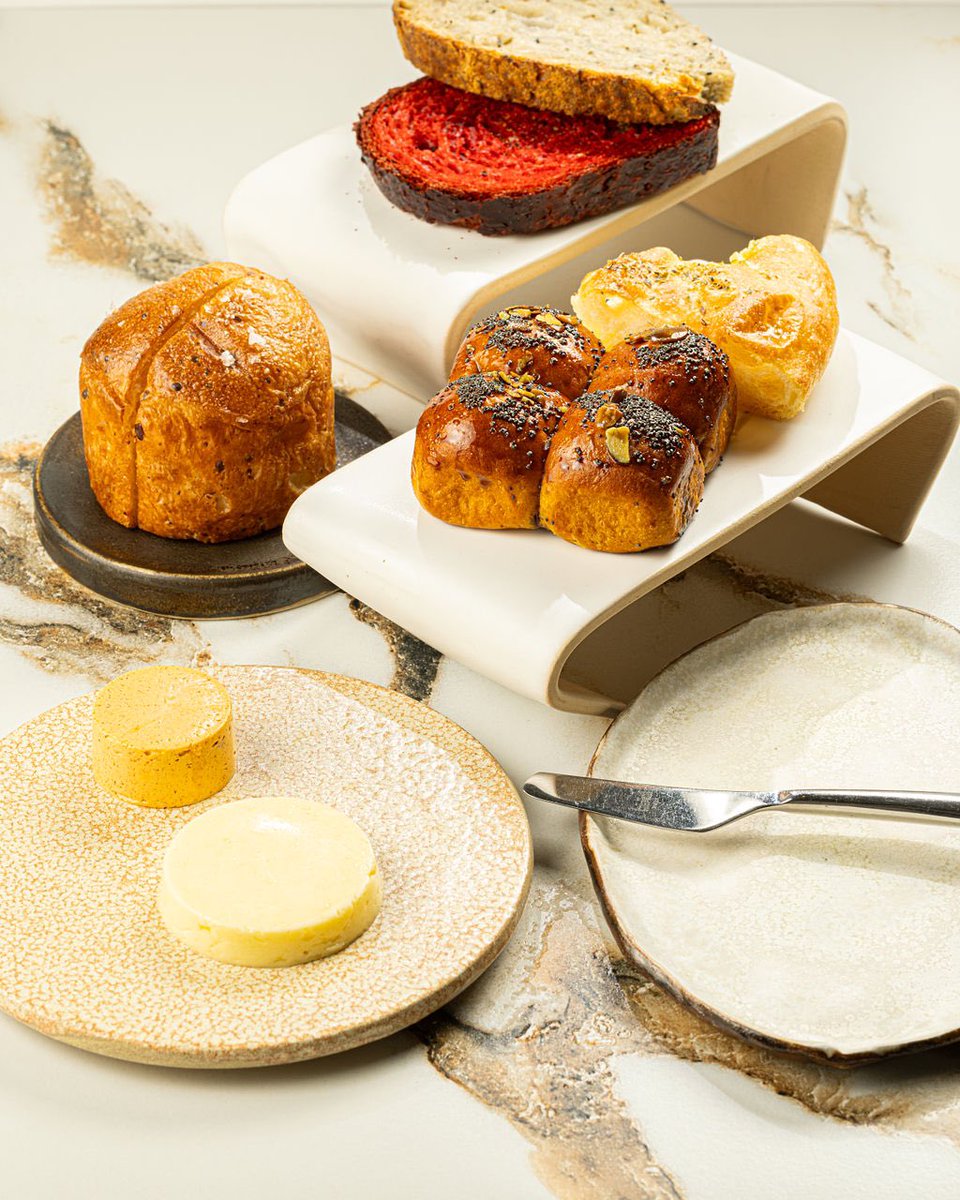 This is the last moment to order a Valentine's Day gift with guaranteed delivery. Go to nuta.com.pl and order a voucher - an invitation to dinner at a Michelin-starred restaurant. The most beautiful gifts are memories.