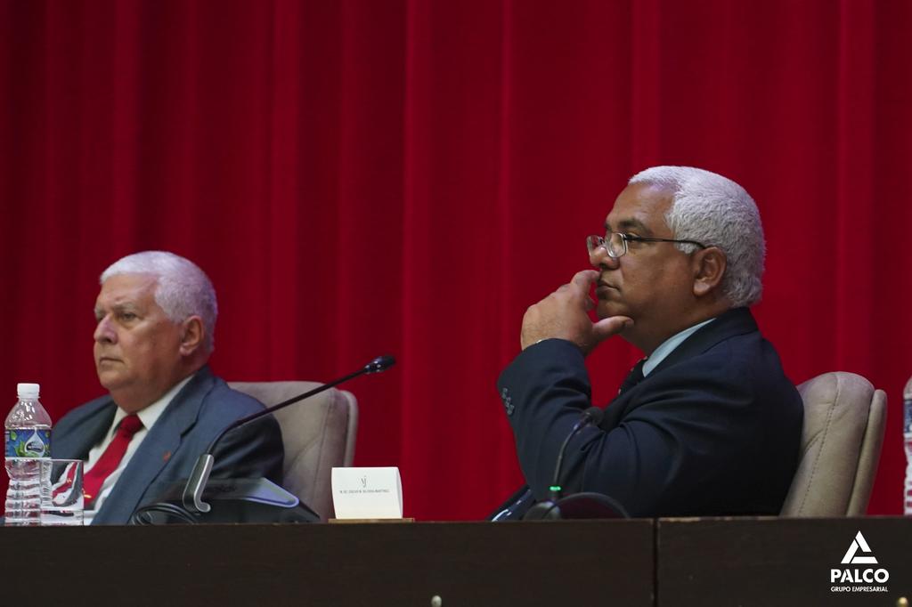 Oscar Silvera Martínez (@oscarcubaminjus) on Twitter photo Galería de fotos| Acto de clausura del IV Congreso Internacional #JurisCuba.
Nos volveremos a encontrar en febrero de 2026.
<a href="/Minjus_Cuba/">Ministerio de Justicia de la República de Cuba</a> Galería de fotos| Acto de clausura del IV Congreso Internacional #JurisCuba.
Nos volveremos a encontrar en febrero de 2026.
<a href="/Minjus_Cuba/">Ministerio de Justicia de la República de Cuba</a>