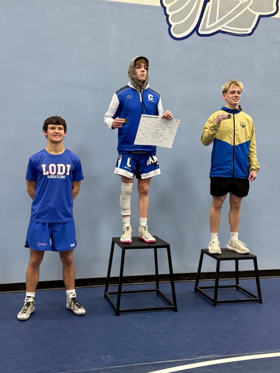 LcatsAthletics's tweet photo. Boys Capitol Conference Tournament Results

Great day on the mat for Lake Mills Wrestling!

138: Lawrence 2nd (2nd Team All-Conference)
190: Burling 1st (Conference Champ)
215: Cassady 1st (Conference Champ)

Team Results: 6th #LCatPride https://t.co/oSzsxn6lC9