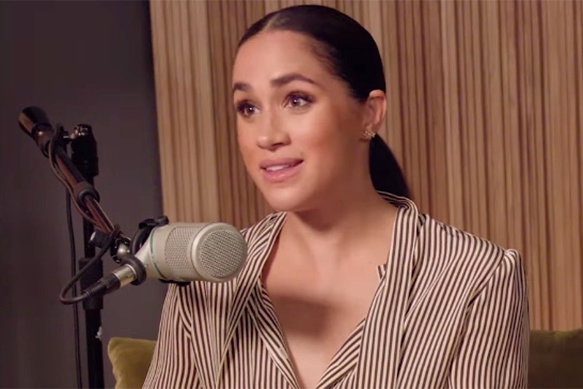 VirtudMental's tweet photo. Spotify hizo una apuesta de 250 millones de dólares por Joe Rogan.  

Sin embargo, cancelaron el programa de Meghan Markle después de una temporada.  

La diferencia entre estos acuerdos revela todo sobre lo que funciona en el podcasting.  

Analicemos lo que pasó: https://t.co/gI5wXVgPwf