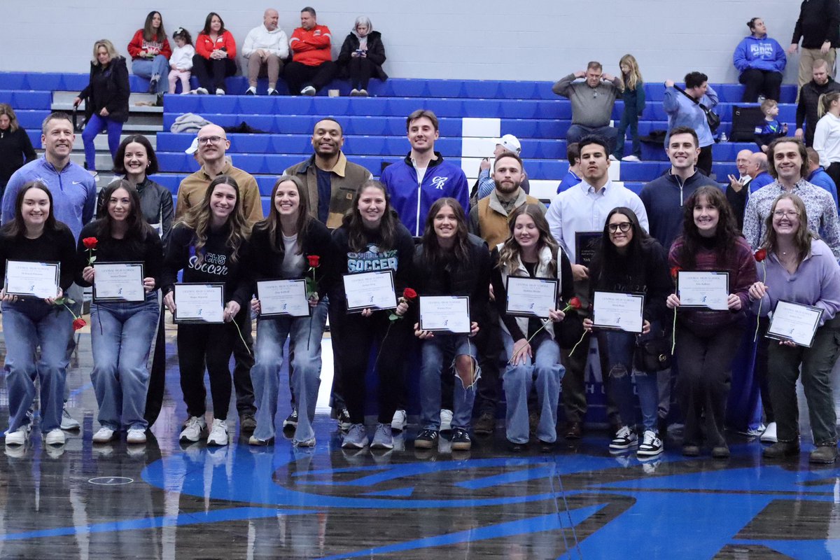 AthleticsRocket's tweet photo. Congratulations to all the 2025 CHS Hall of Fame Inductees.  Appreciate the many individuals who helped make this event possible and a special evening for all. @NWHPreps https://t.co/Vuj3tatdkb