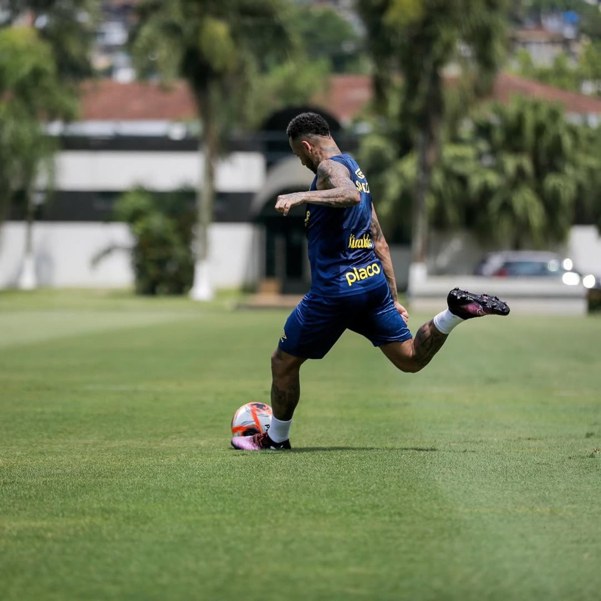 Preparados pra amanhã 🤍🖤