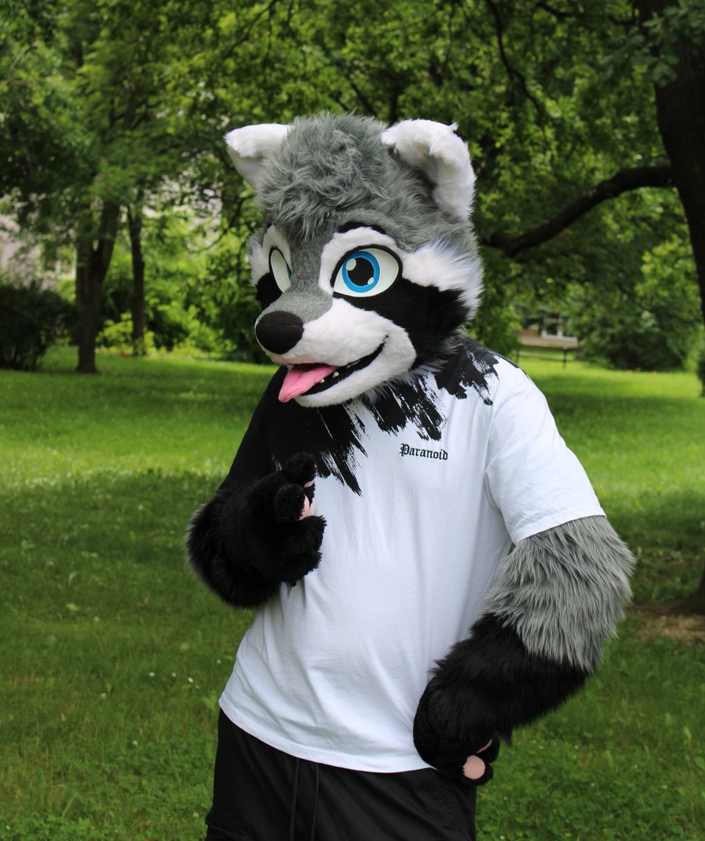 <a href="/kael_fangs/">Kael 🔜 Megaplex</a> Hey there.