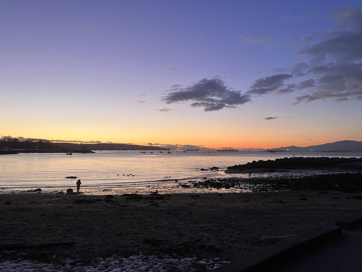 Low tide at sunset #YVR