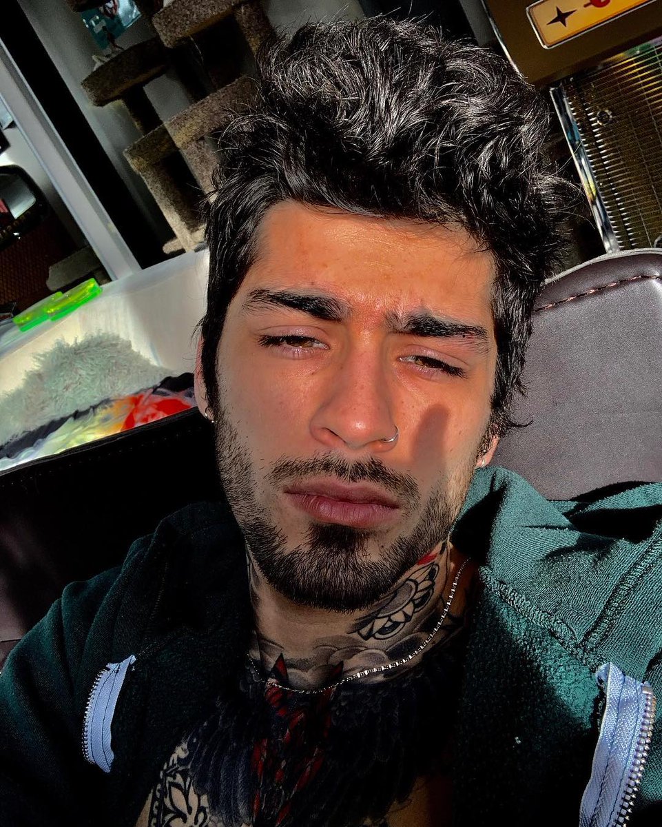 archiveszm's tweet photo. this selfie changed the trajectory of my life https://t.co/YHbKNniIOs