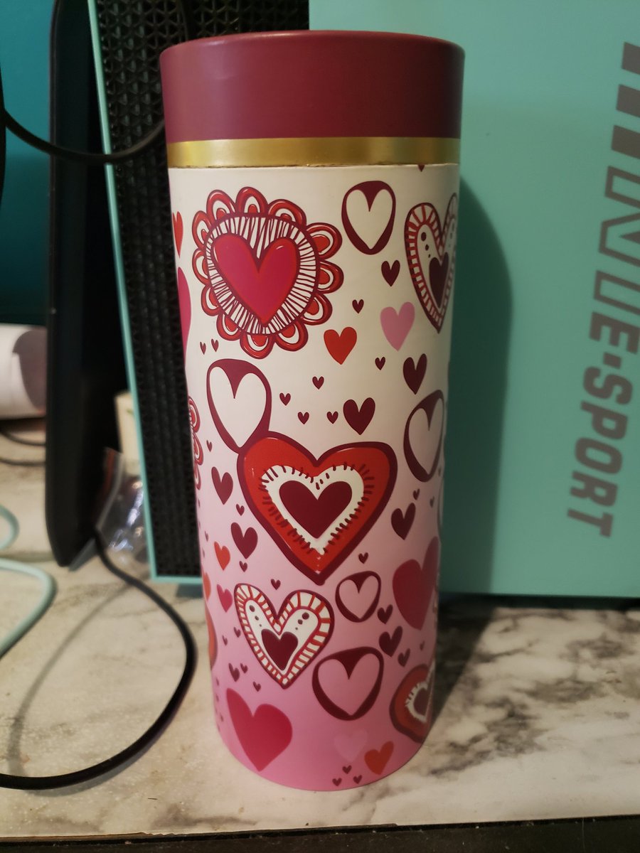 coolspacequips's tweet image. Rolling my prompt, appropriately I keep my dice collection in here 👀#DrinkWriteDrawKlance